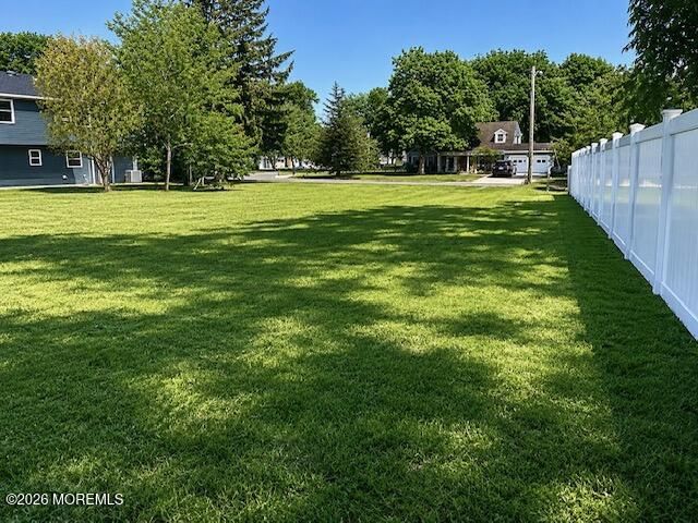 104 Sunset Court, Middletown, NJ 07748