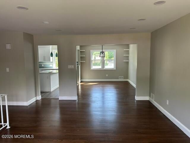104 Sunset Court, Middletown, NJ 07748