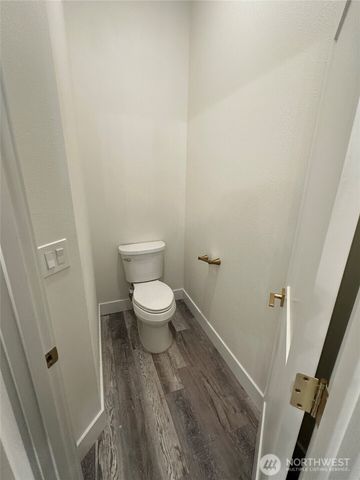 559 Upper Naselle Road, Naselle, WA 98638