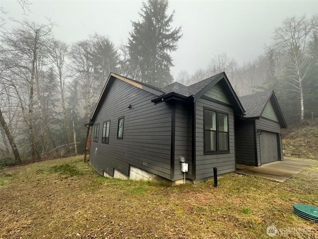 559 Upper Naselle Road, Naselle, WA 98638