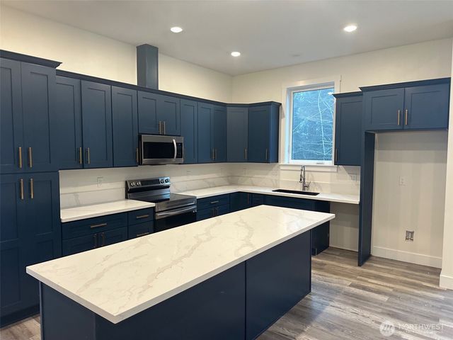 559 Upper Naselle Road, Naselle, WA 98638