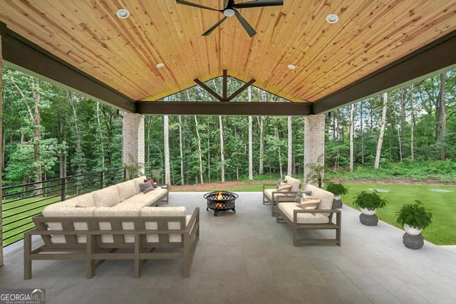 333 Sims Bridge Road, Commerce, GA 30530