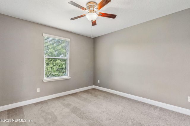 11470 GLENLAUREL OAKS Circle, Jacksonville, FL 32257