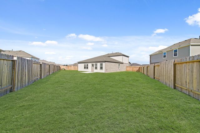 314 Amy Street, Angleton, TX 77515