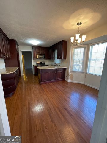 5003 Pineview Terrace, Fayetteville, GA 30214