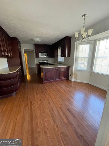 5003 Pineview Terrace, Fayetteville, GA 30214