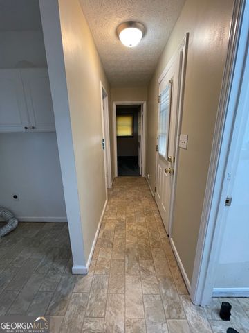 5003 Pineview Terrace, Fayetteville, GA 30214