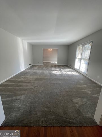 5003 Pineview Terrace, Fayetteville, GA 30214