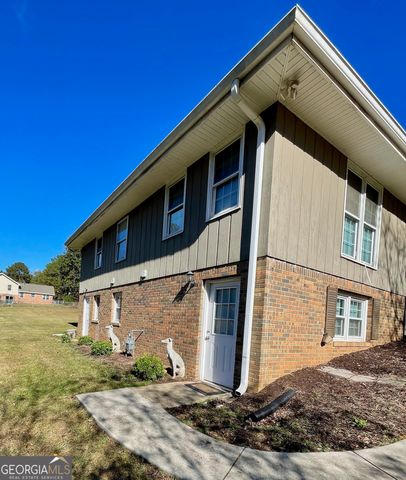 5003 Pineview Terrace, Fayetteville, GA 30214