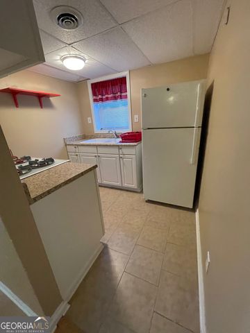 5003 Pineview Terrace, Fayetteville, GA 30214