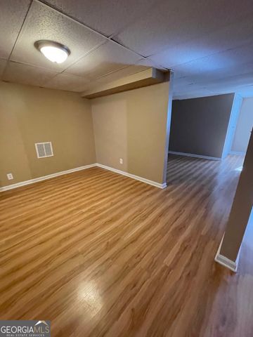 5003 Pineview Terrace, Fayetteville, GA 30214