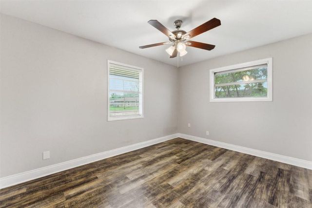 211 Michigan Avenue, Sulphur, LA 70663