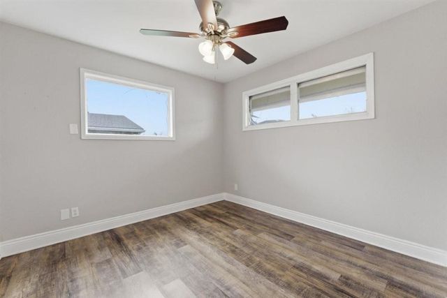 211 Michigan Avenue, Sulphur, LA 70663