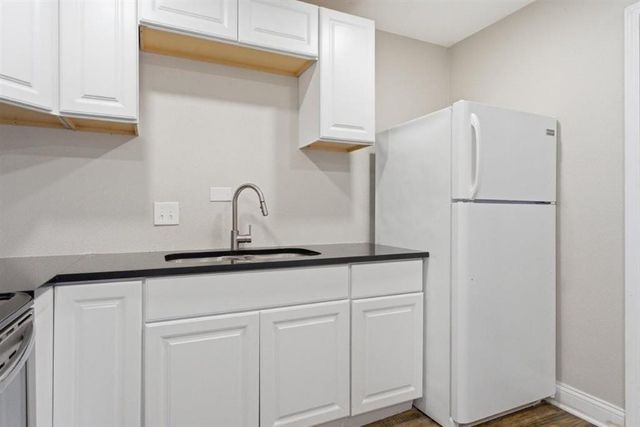 211 Michigan Avenue, Sulphur, LA 70663