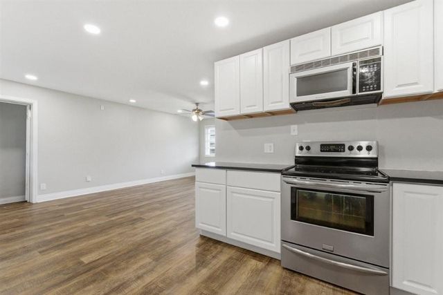 211 Michigan Avenue, Sulphur, LA 70663