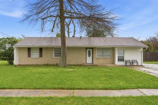 211 Michigan Avenue, Sulphur, LA 70663