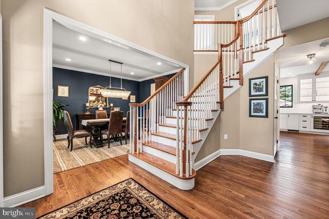 1 FAIRWIND LN, Exton, PA 19341