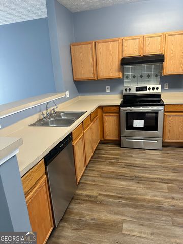 6093 Camden Forrest Cove, Riverdale, GA 30296