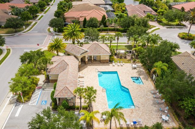 14335 STIRLING DRIVE, Lakewood Ranch, FL 34202