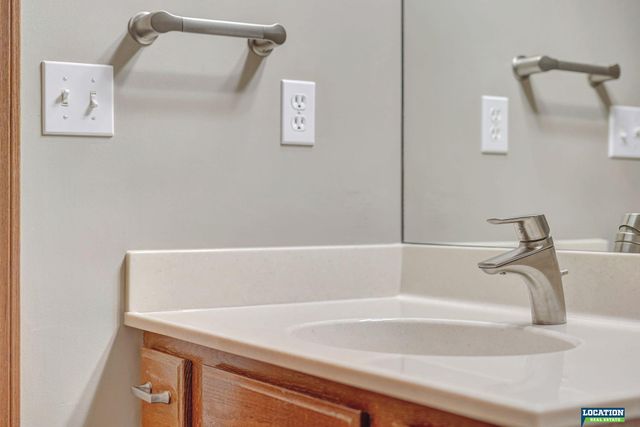 20216 N Shore Drive, Eagle, NE 68430