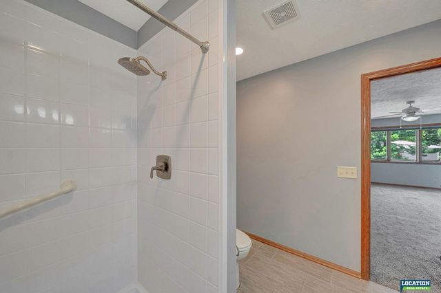 20216 N Shore Drive, Eagle, NE 68430