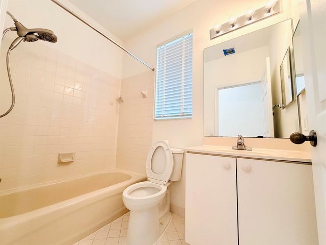 673 CONSERVATION Drive, Weston, FL 33327