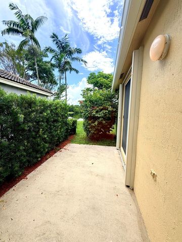 673 CONSERVATION Drive, Weston, FL 33327