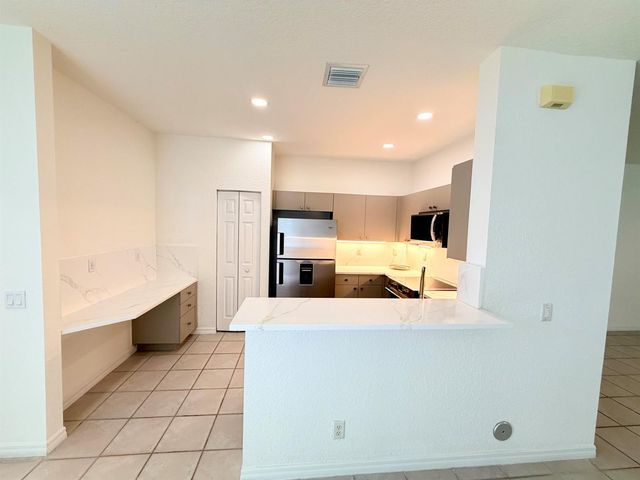 673 CONSERVATION Drive, Weston, FL 33327