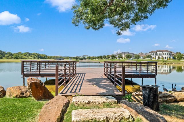 402 Montpelier Drive, Southlake, TX 76092