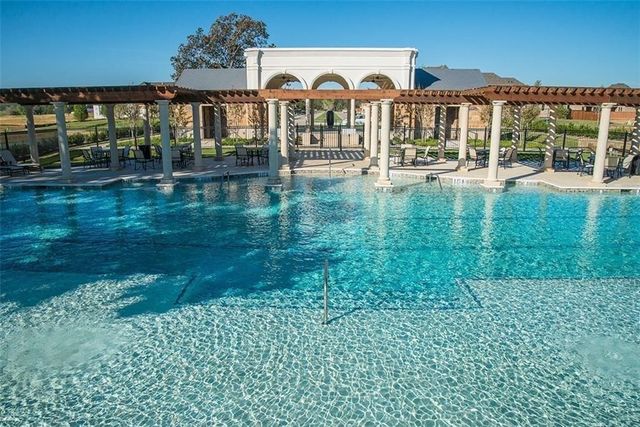 402 Montpelier Drive, Southlake, TX 76092