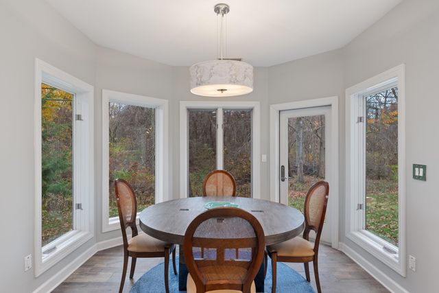 12 S Broadway, Beverly Shores, IN 46301