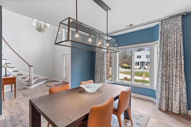 12 S Broadway, Beverly Shores, IN 46301