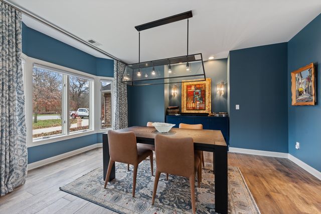 12 S Broadway, Beverly Shores, IN 46301