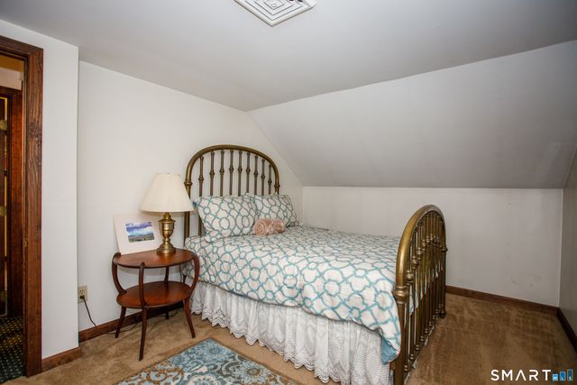 183 Old Canterbury Turnpike, Norwich, CT 06360