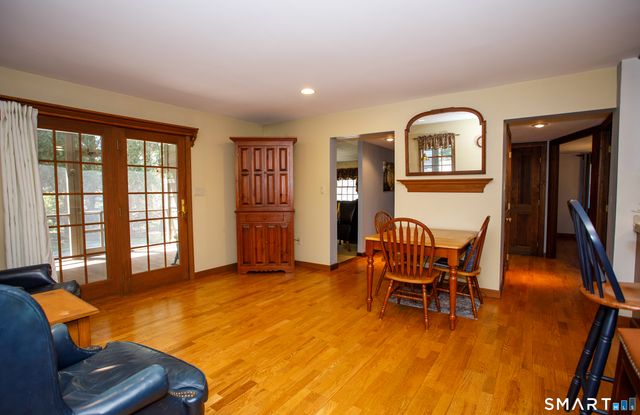 183 Old Canterbury Turnpike, Norwich, CT 06360