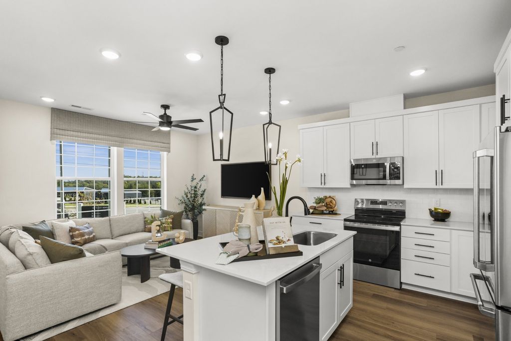 318 Lynwood Station Boulevard, Mount Juliet, TN 37122