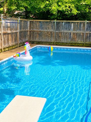 8601 JACKSON AVE, Manassas, VA 20110