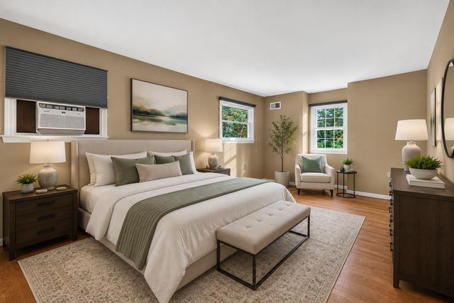8601 JACKSON AVE, Manassas, VA 20110