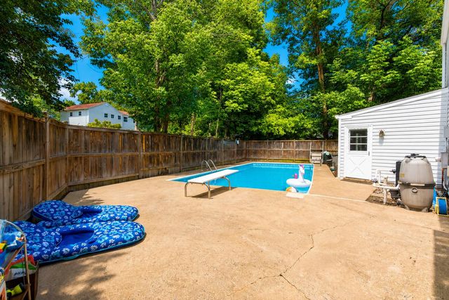 8601 JACKSON AVE, Manassas, VA 20110