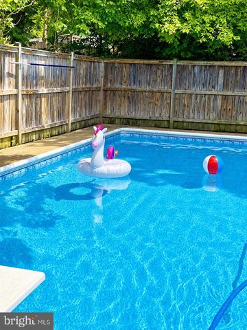 8601 JACKSON AVE, Manassas, VA 20110