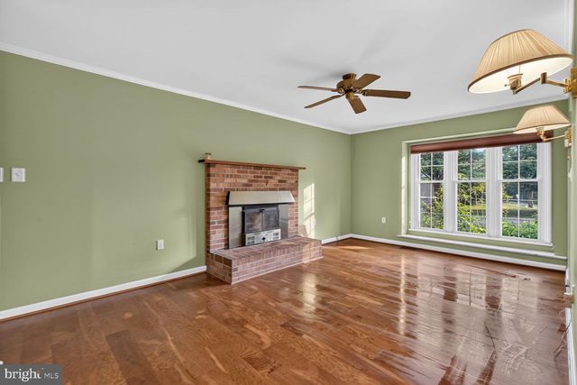 8601 JACKSON AVE, Manassas, VA 20110