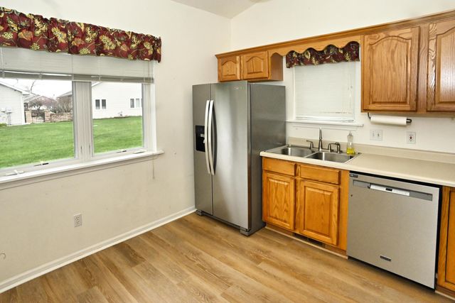 192 Heather Lane, Hobart, IN 46342