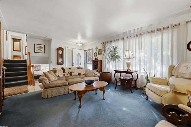 23655 Southland Street, Clinton Twp, MI 48036