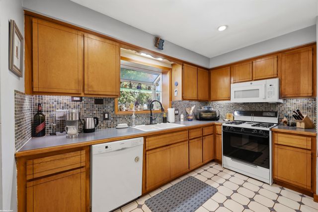 23655 Southland Street, Clinton Twp, MI 48036