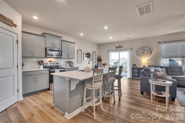 3020 Sassafras Trail, Gastonia, NC 28056