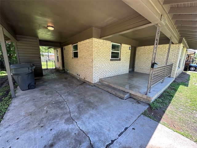 1928 Las Cruces Lane, Dallas, TX 75217