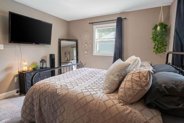 8435 W Concordia AVENUE, Milwaukee, WI 53222