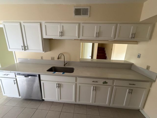 3974 Belle Park Drive 3974, Houston, TX 77072