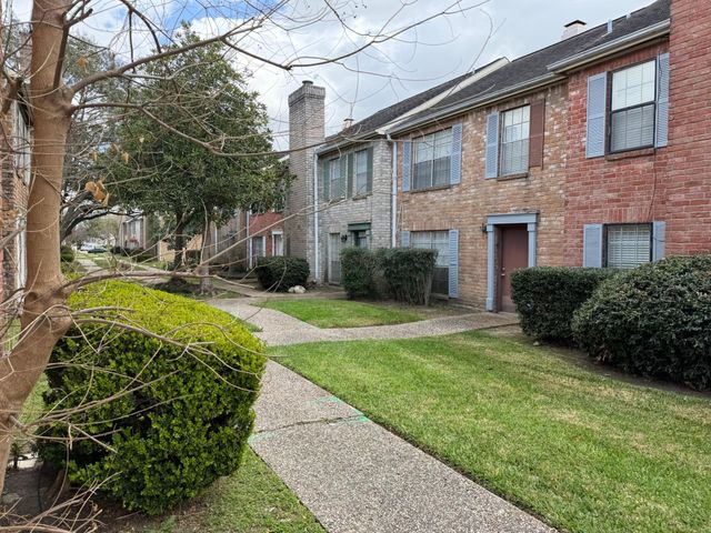 3974 Belle Park Drive 3974, Houston, TX 77072