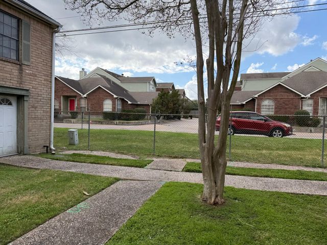3974 Belle Park Drive 3974, Houston, TX 77072